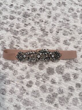 NWOT BCBG Max Azria Nude Crystal Embellished Stretch Belt